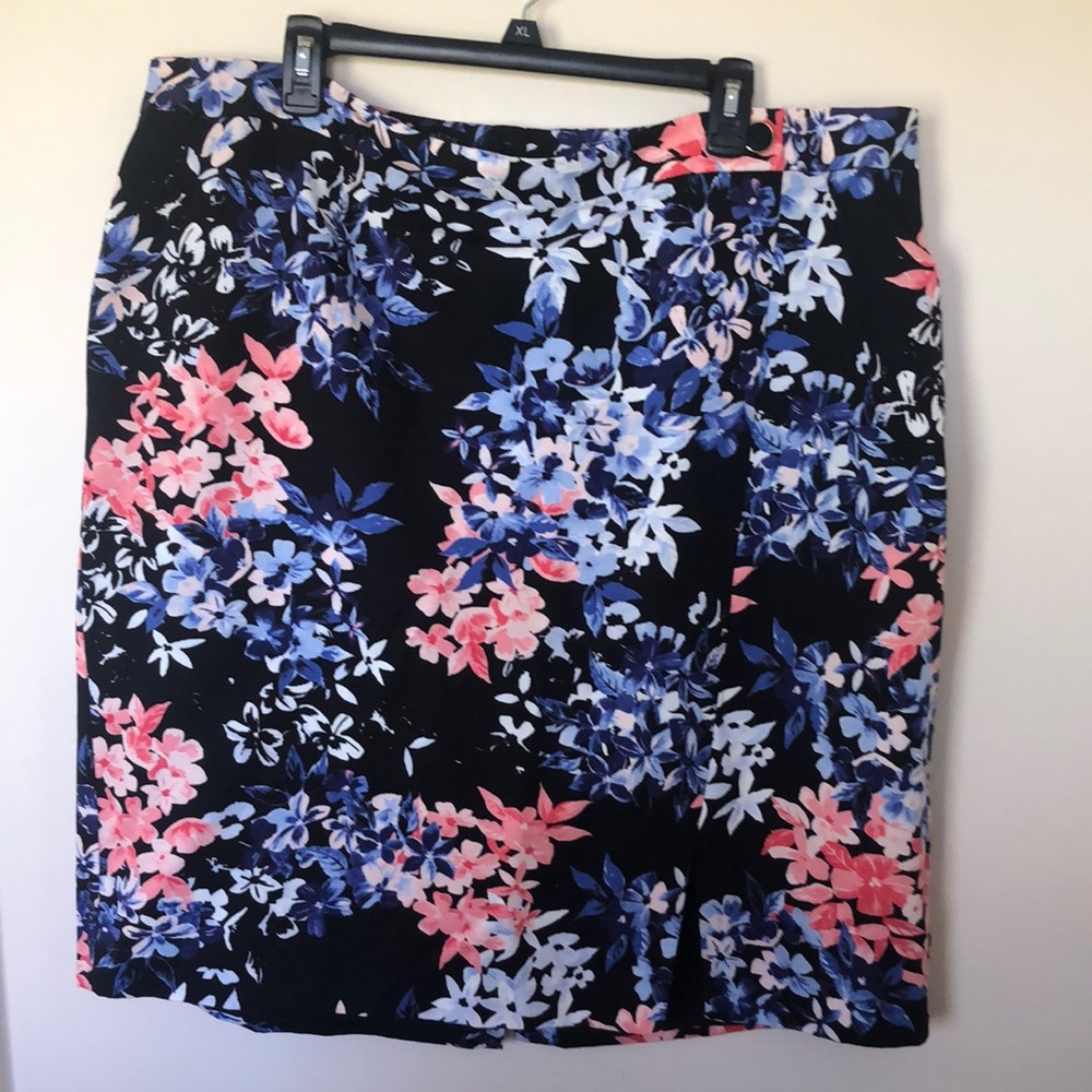 Talbots Black floral pencil skirt